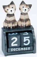 cal3-1-wood-calendars-bali