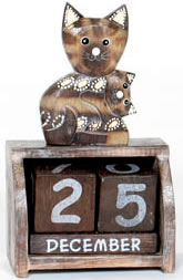 cal3-4-balinese-crafts-wooden-calendars