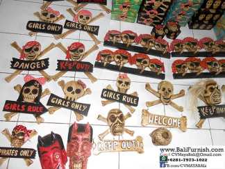 Skulls and Skeletons