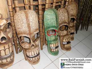 Skulls and Skeletons