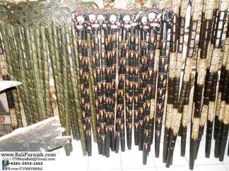 Skulls and Skeletons