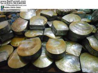BCSHL1-1 MOP Shell Trinket Boxes Bali